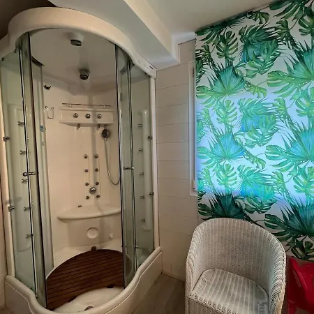 Maison 10 Pers Avec Spa, Balneo & Vue Nature Dinoze