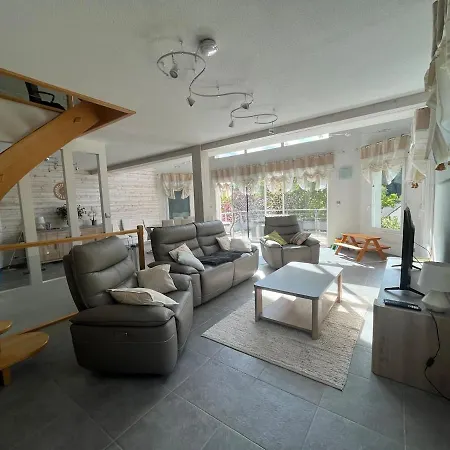 Maison 10 Pers Avec Spa, Balneo & Vue Nature Holiday home *
